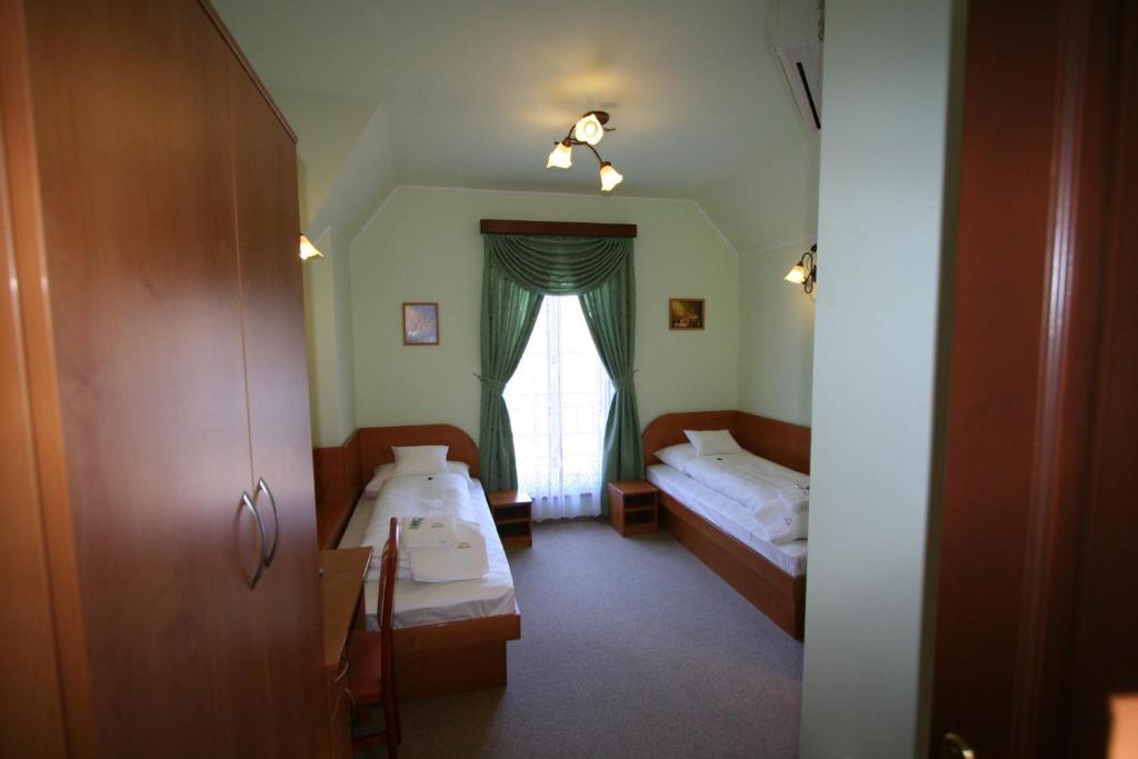Penzion Zlaty Jelen كَشّا الغرفة الصورة