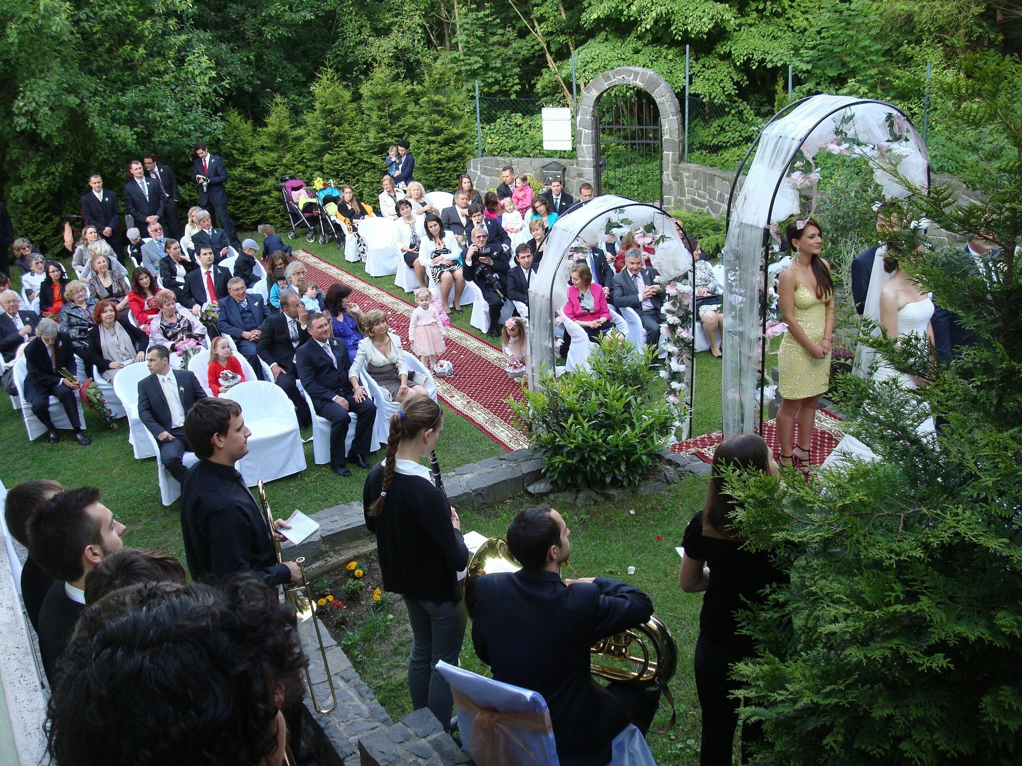 Penzion Zlaty Jelen كَشّا المظهر الخارجي الصورة